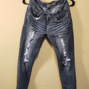 Womens Jean's size 3. Distressed
